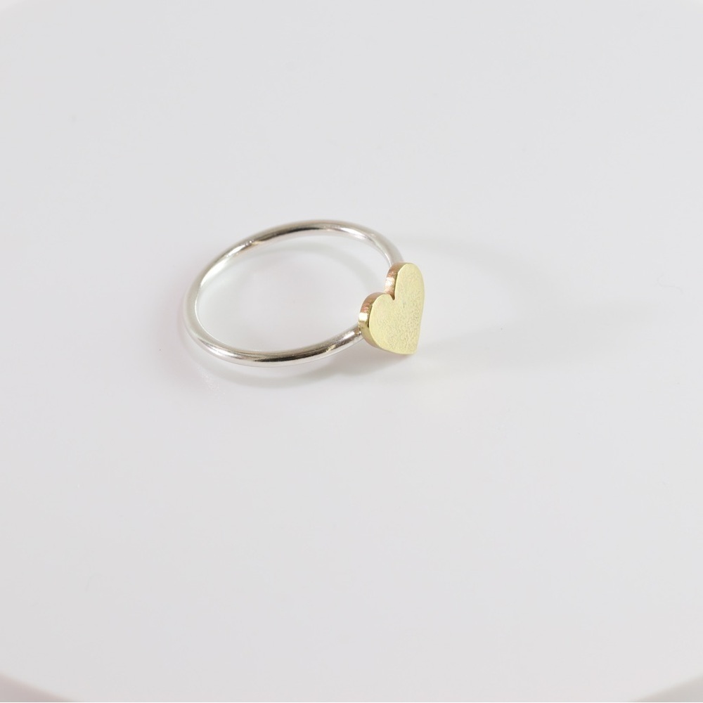 Handmade Sterling Silver Ring Brass Heart Size 8 Mixed Metal Minimalist - Picture 2 of 7